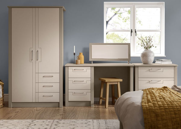 Alton Mussel and Stone Grey