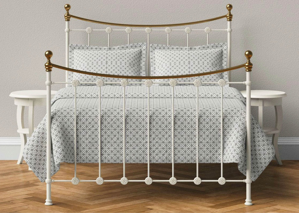 Emily Bed Finished in Black Double Size with Curved Headboard and Footboard