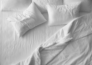 White bedding sets