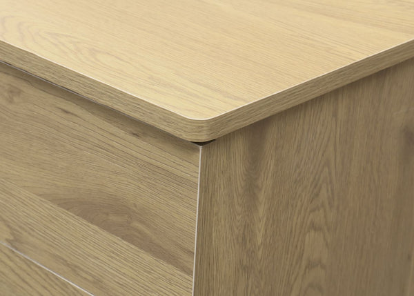 3 Drawer Chest in Oak, with Rounded Corners