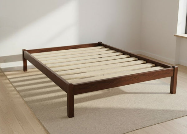 Lille Pine Bed in Chocolate Finish