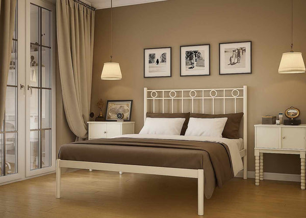 Ivy Bed