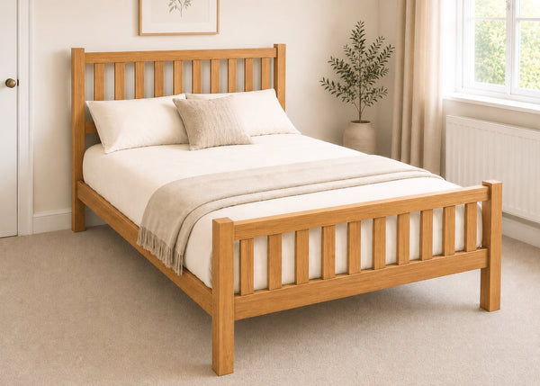 Sandringham Shaker Solid Oak Bed in Oak Finish