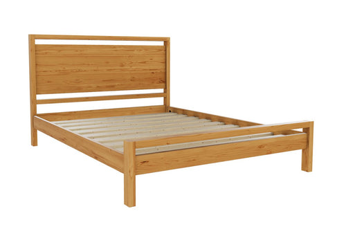 Sedgeford Pine Bed Finished in Antique Lacquer