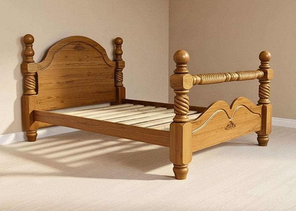 Warsaw Bed in Oak Finish