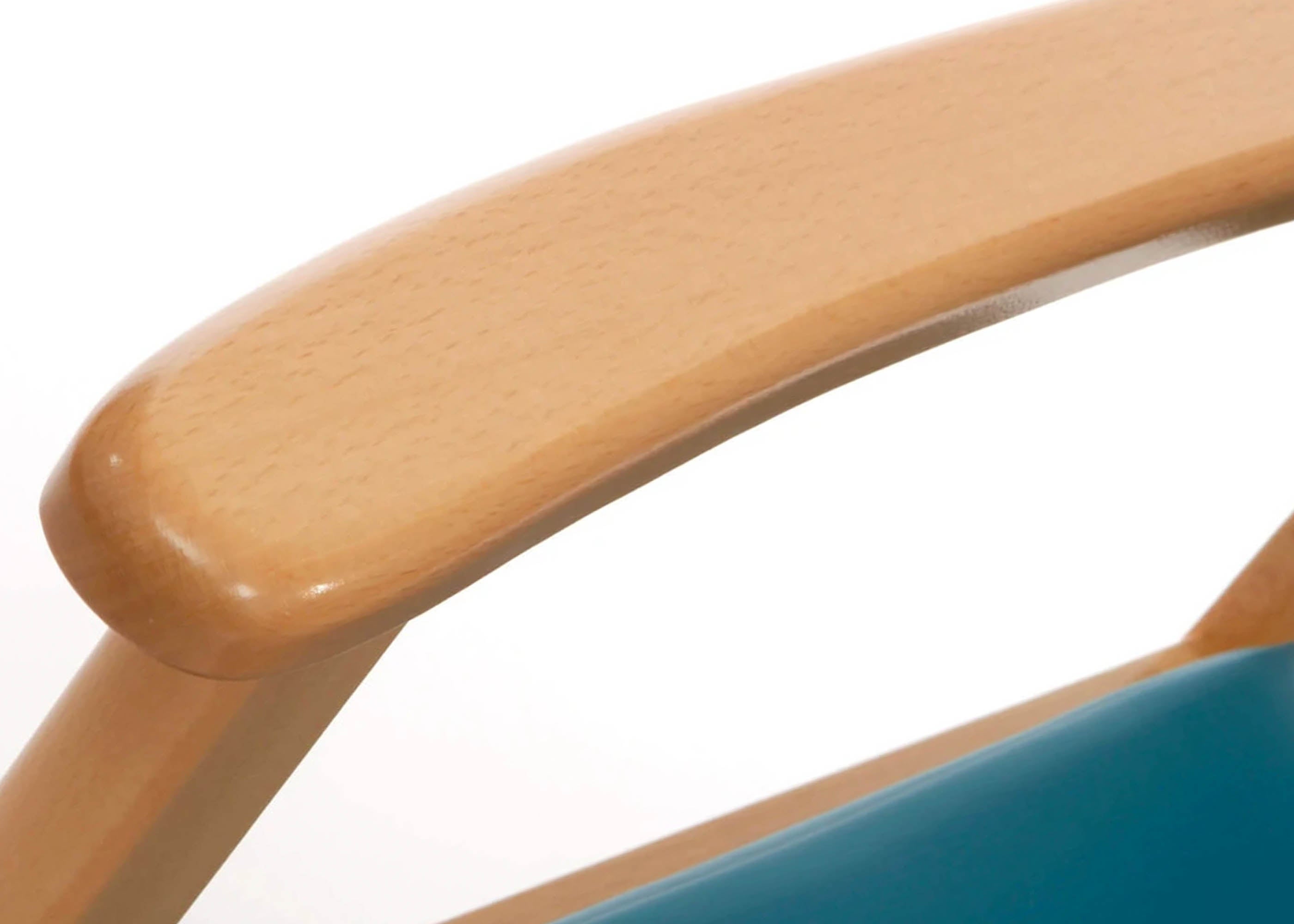 NHS Contract Cambridge Patient Low Back Chair Reinforced Beds